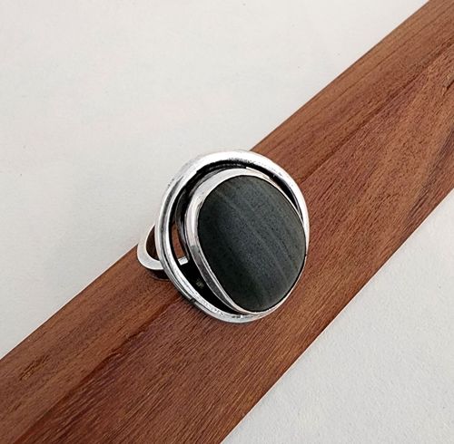 Pebble in a Pebble Ring Ring — detail